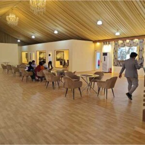 builder sales lounge