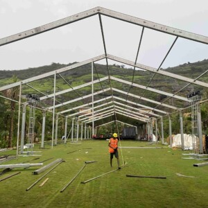 german hanger tent installation